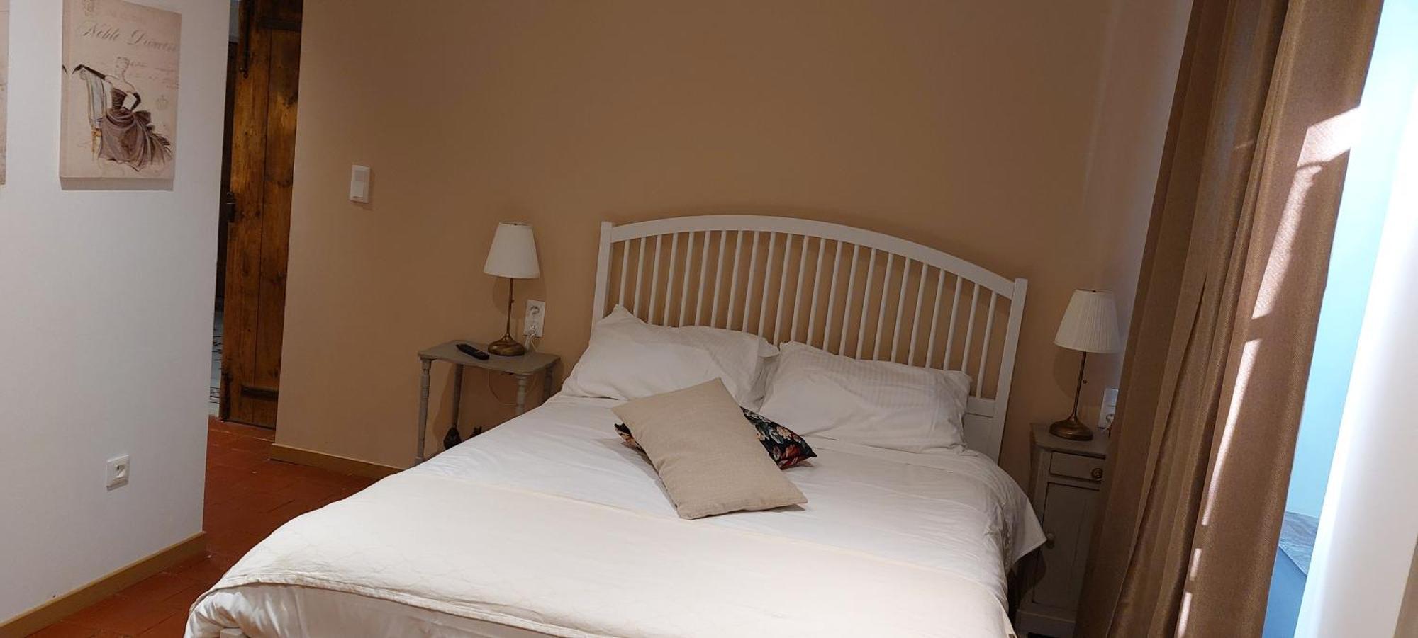 Bed and Breakfast Mas Elena Generargues Esterno foto
